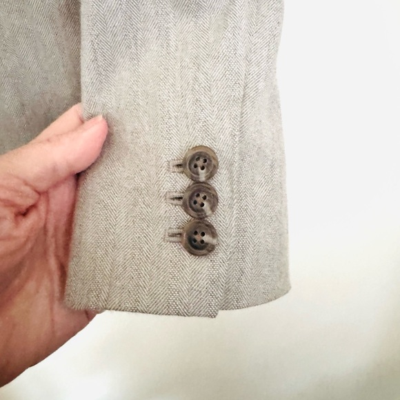 J. Crew Women’s Blazer, Size 0 - Picture 3 of 6